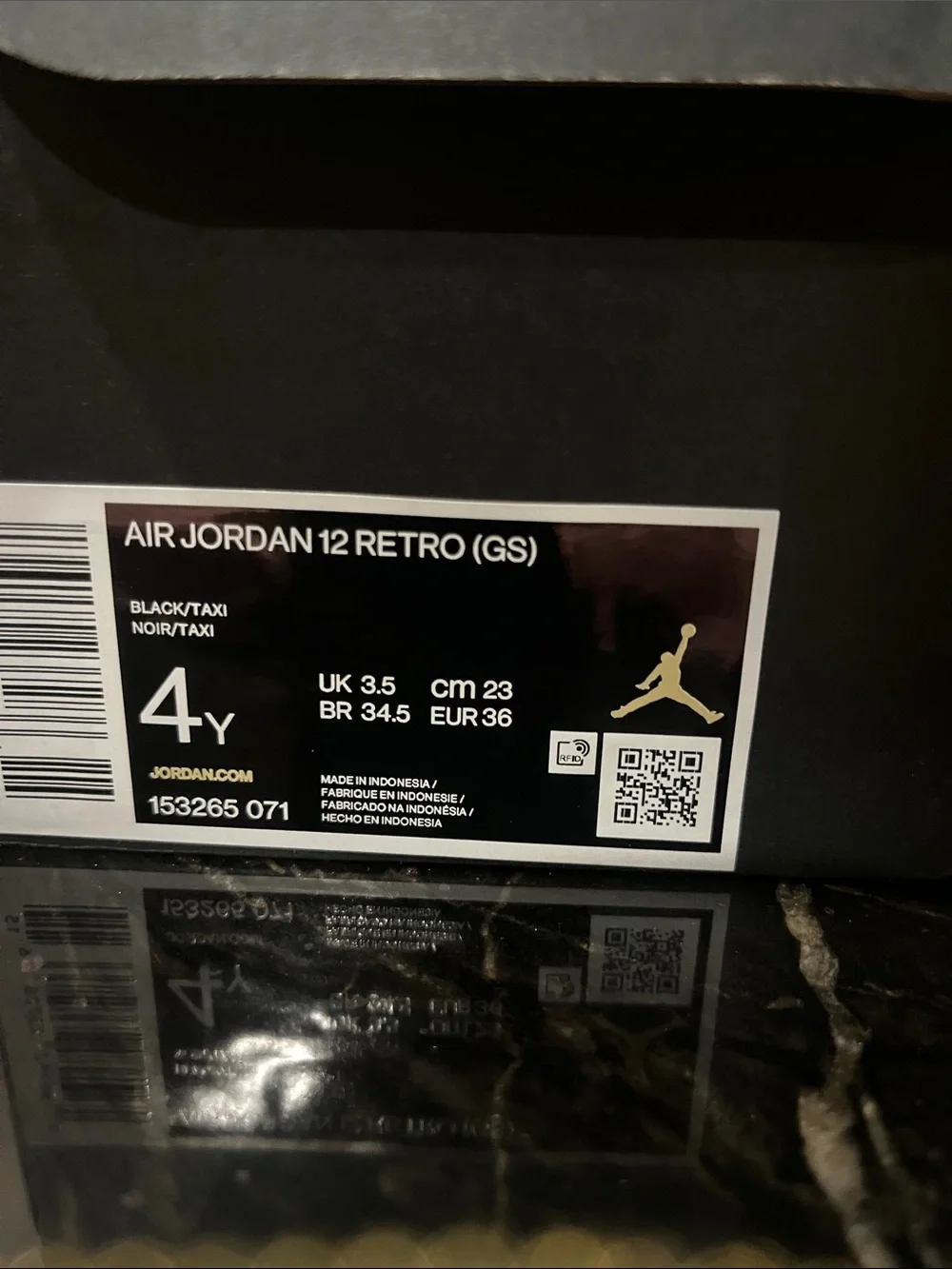 Air Jordan. Retro taxi youth black gold size 4 limited edition hard to find